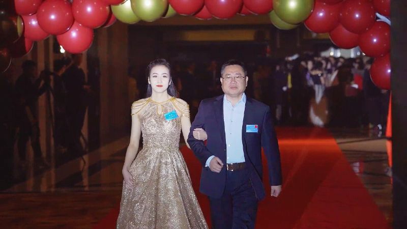 “凝心聚力 ·砥礪前行”— 龍港集團(tuán)2020新春年會(huì)完美收官！