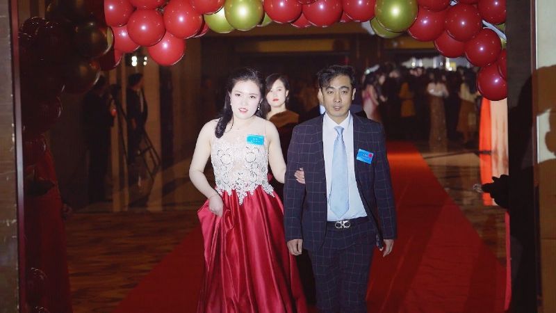 “凝心聚力 ·砥礪前行”— 龍港集團(tuán)2020新春年會(huì)完美收官！