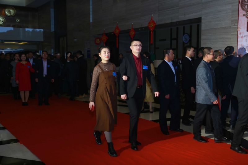 “凝心聚力 ·砥礪前行”— 龍港集團(tuán)2020新春年會(huì)完美收官！