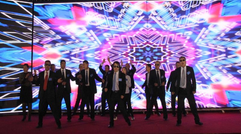 “凝心聚力 ·砥礪前行”— 龍港集團(tuán)2020新春年會(huì)完美收官！