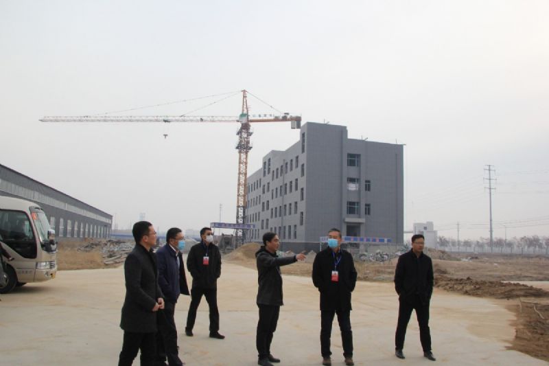 市人大常委會(huì)黨組書記、主任李中福一行到龍港新材料公司調(diào)研