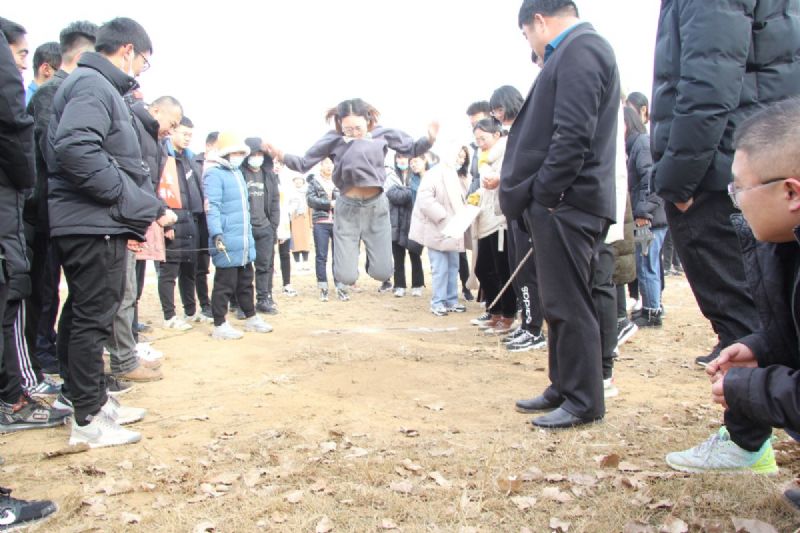 冬日里的一把火 ——“龍港杯”職工趣味運動會圓滿結(jié)束！