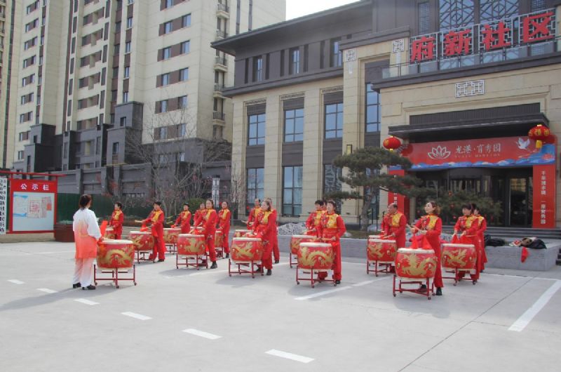 龍港·育秀園項目A區(qū)節(jié)后復工儀式暨“我們的中國夢 文化進萬家”昌邑市2022文化惠民演出育秀園專場隆重舉行！